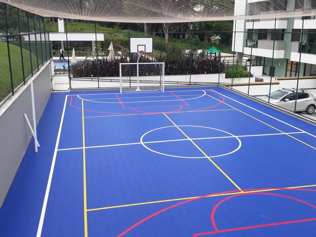 condomínios com quadra esportiva